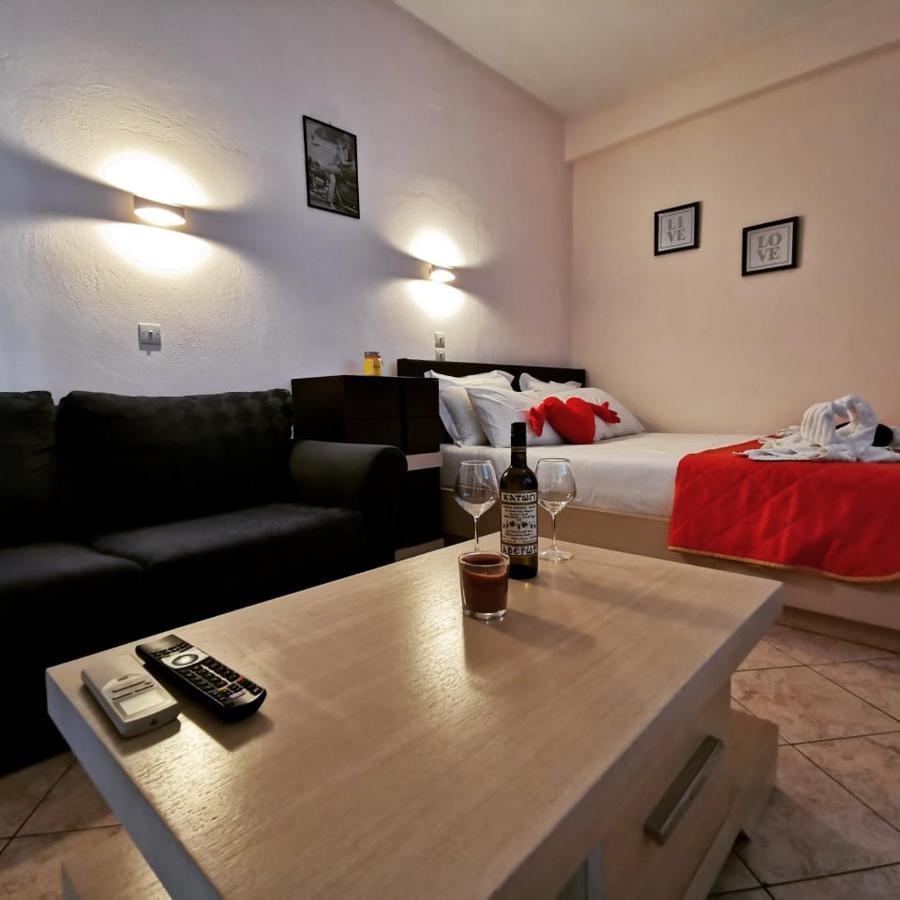 Studios Nelli Alonissos Πατητήρι Εξωτερικό φωτογραφία