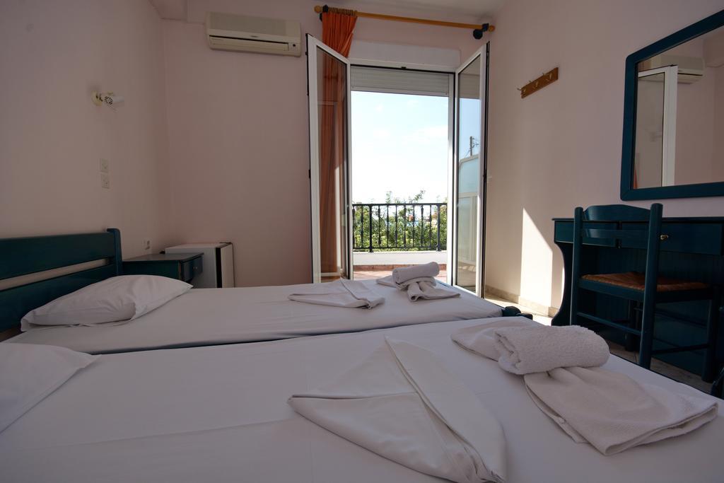 Studios Nelli Alonissos Πατητήρι Δωμάτιο φωτογραφία