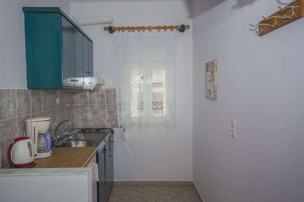 Studios Nelli Alonissos Πατητήρι Εξωτερικό φωτογραφία